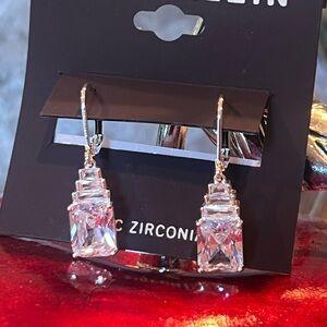 ANNE KLEIN Silver-Tone Stone lever back drop earrings